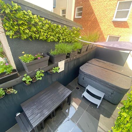 3 The View Apartments Ilfracombe - Hot Tub, Parking, Lift, Ev Exterior photo