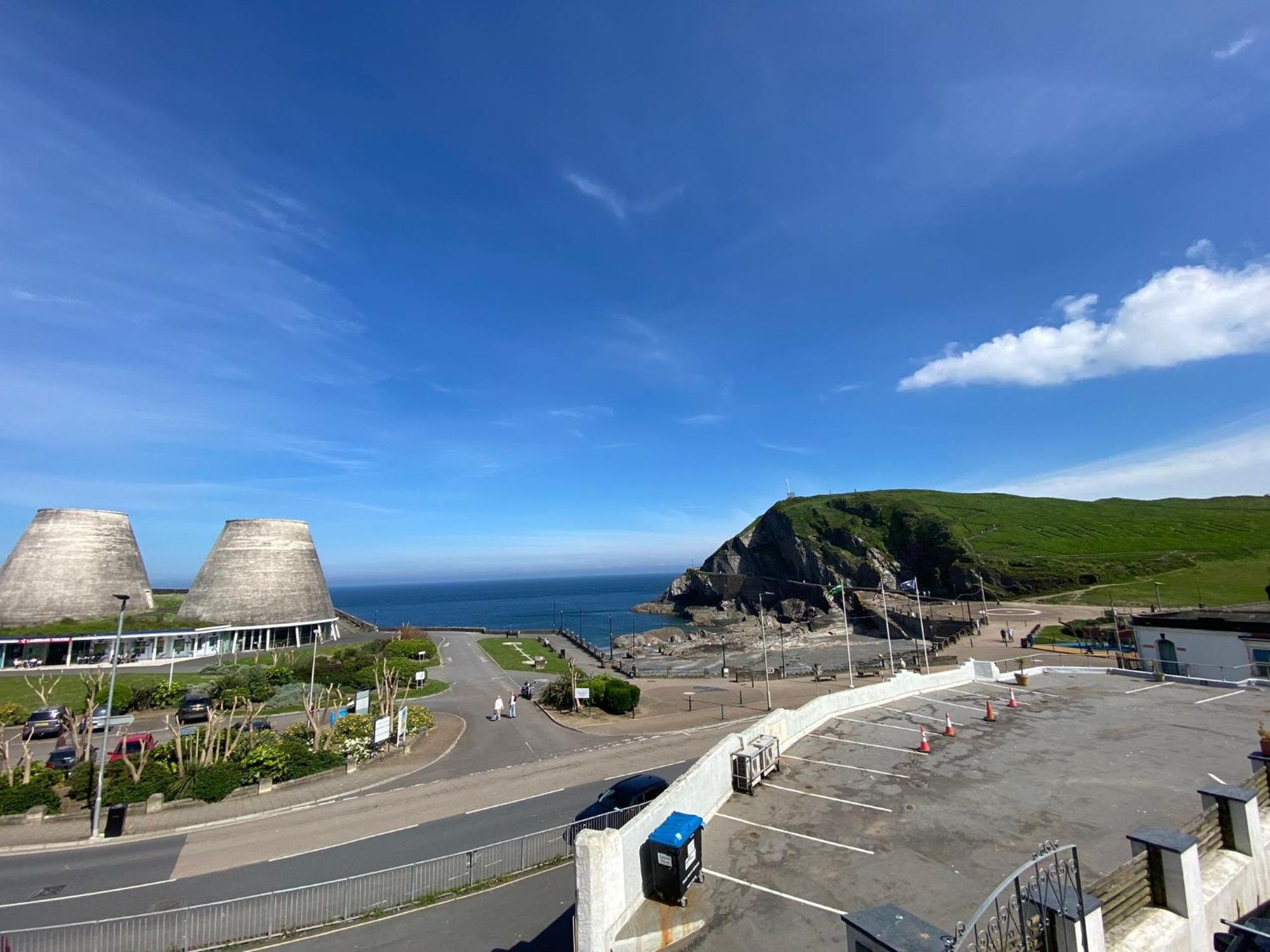 3 The View Apartments Ilfracombe - Hot Tub, Parking, Lift, Ev Exterior photo