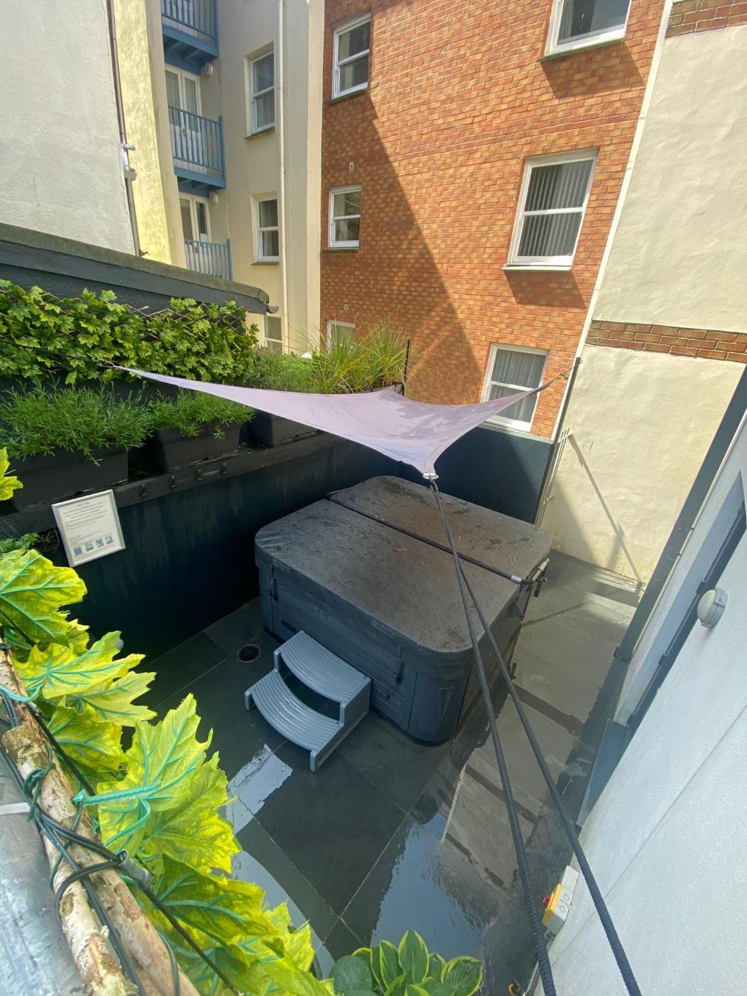 3 The View Apartments Ilfracombe - Hot Tub, Parking, Lift, Ev Exterior photo