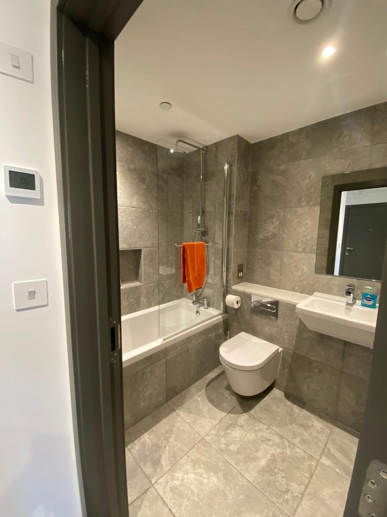 3 The View Apartments Ilfracombe - Hot Tub, Parking, Lift, Ev Exterior photo